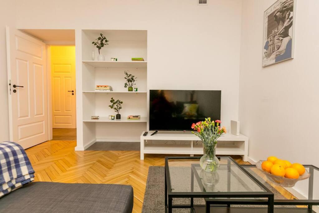 Cozy, Fully Equipped Apartment In Mokotow District Varsavia Esterno foto